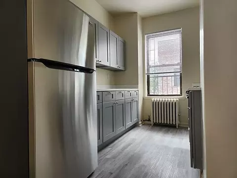 215 Clinton Pl, Hackensack, NJ 07601 photo 11