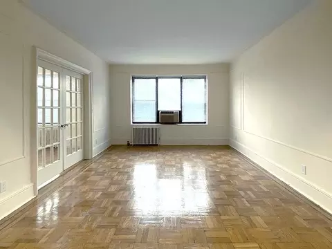 215 Clinton Pl, Hackensack, NJ 07601 photo 5