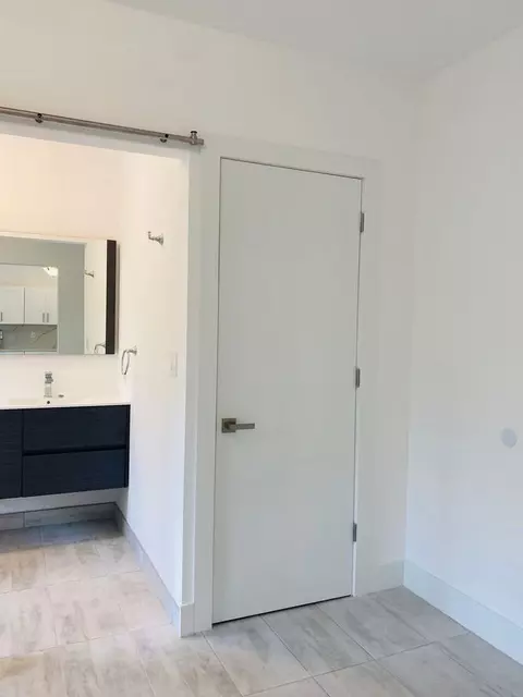 1201 Pennsylvania Ave, Miami Beach, FL 33139