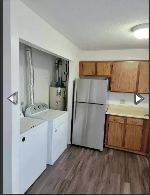 305 Fair Meadow Dr, Webster City, IA 50595