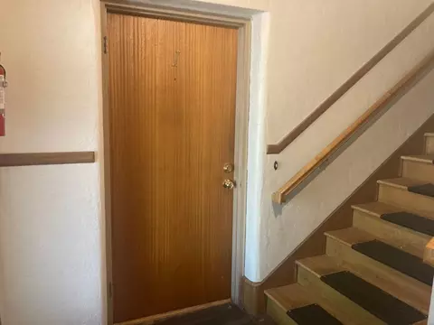 6634 E Burnside St, Portland, OR 97215
