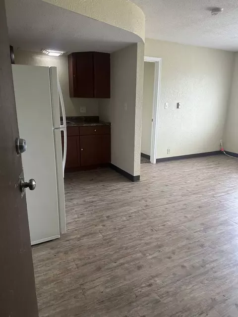 1200 Meadowview Dr, Marion, IA 52302