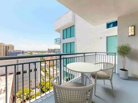 333 Fern St, West Palm Beach, FL 33401 photo 4