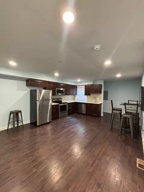 1609 N Sydenham St, Philadelphia, PA 19121