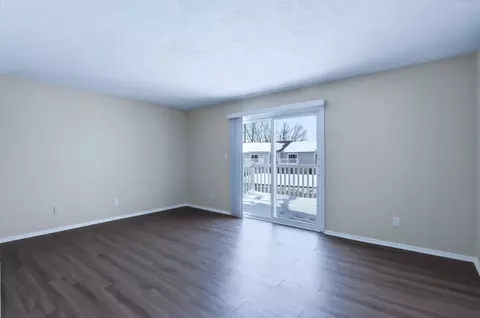 8444 Rothbury Dr, Indianapolis, IN 46260 photo 19