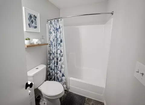 1441 Remount Rd, North Charleston, SC 29406