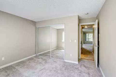 13808 NE 12th St, Bellevue, WA 98005 photo 17