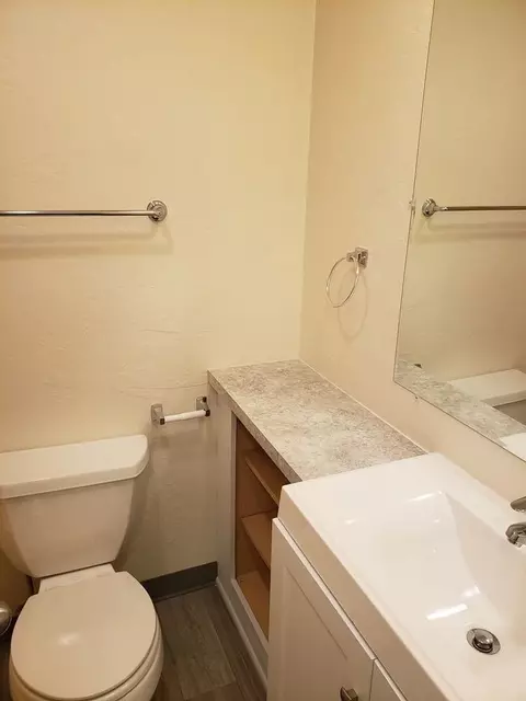 550 E 14th Ave, Eugene, OR 97401 photo 13