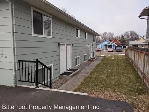 1837 S 8th St W, Missoula, MT 59801