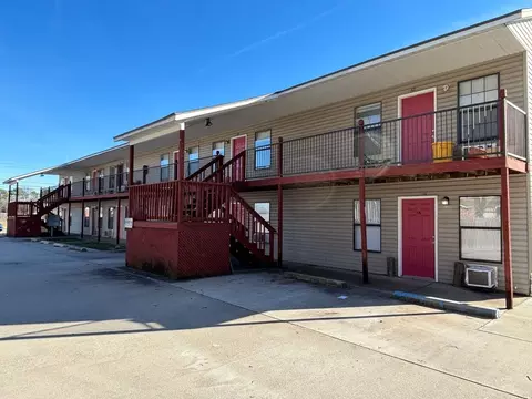 1706 Powell St, Springdale, AR 72764