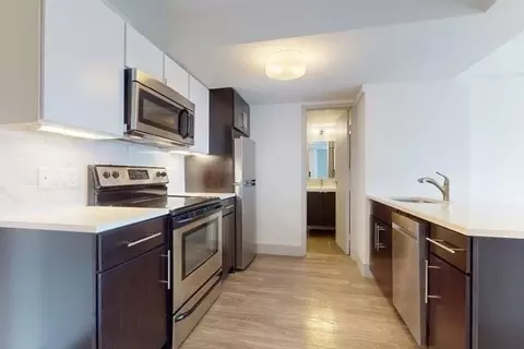 18 S Kingshighway Blvd, Saint Louis, MO 63108