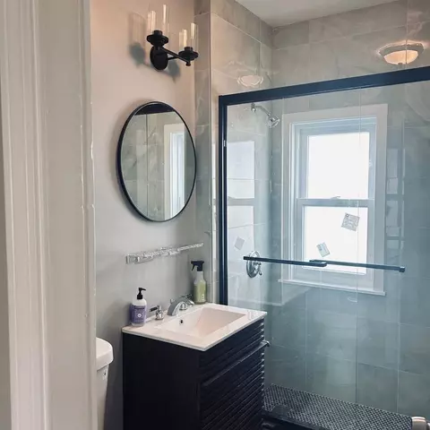 1028 N Shore Rd, Revere, MA 02151