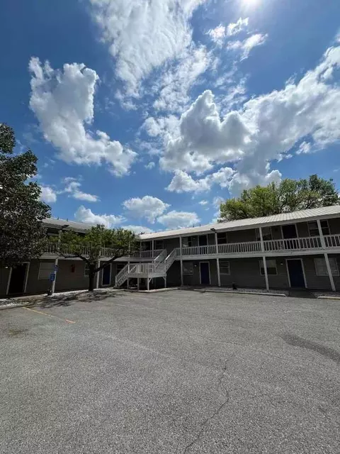 1701 N Lewis Ave, Fayetteville, AR 72703