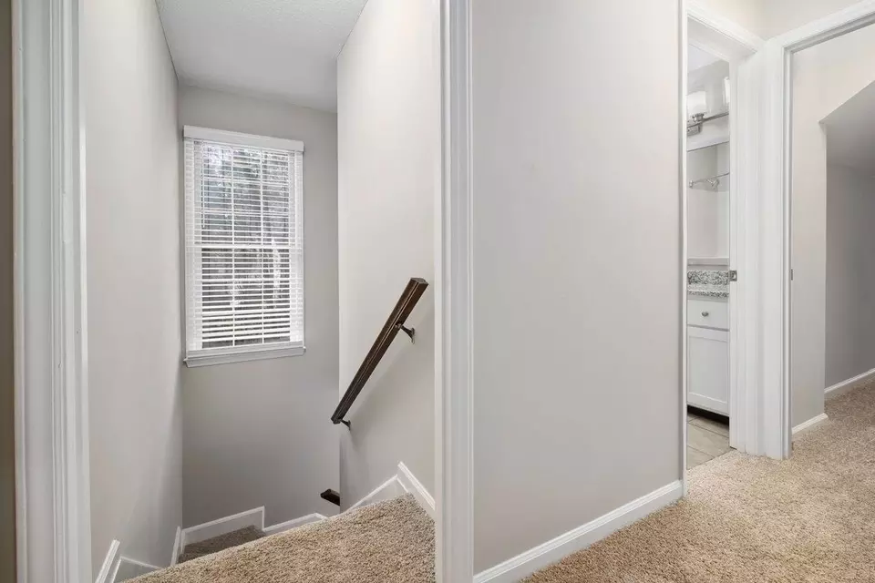  100 Regent Pl, Chapel Hill, NC 27514 photo 12