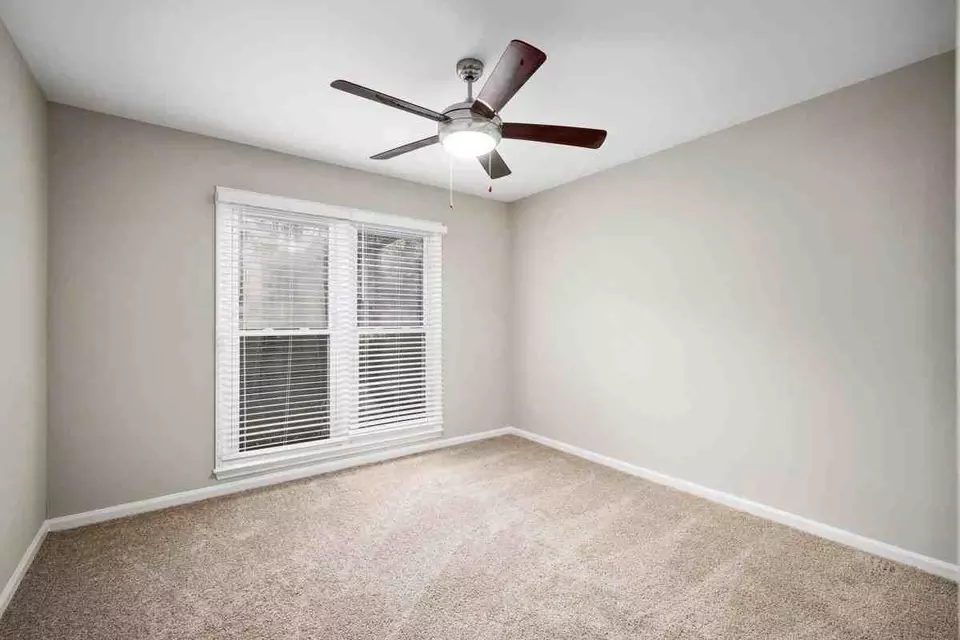  100 Regent Pl, Chapel Hill, NC 27514 photo 15