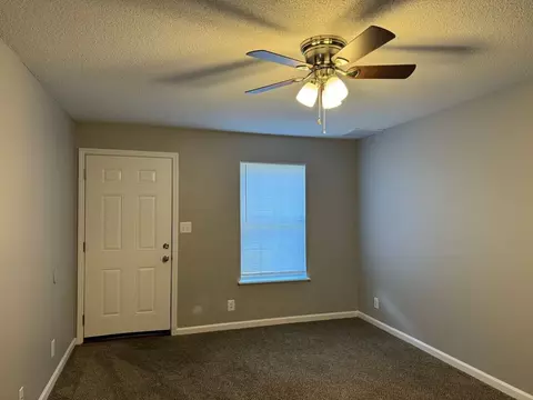 421 Martha Ln, Clarksville, TN 37043
