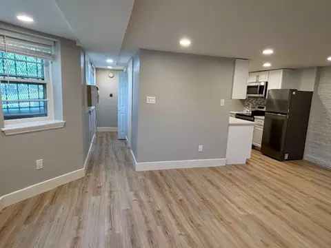 443 10th St NE, Washington, DC 20002 photo 6