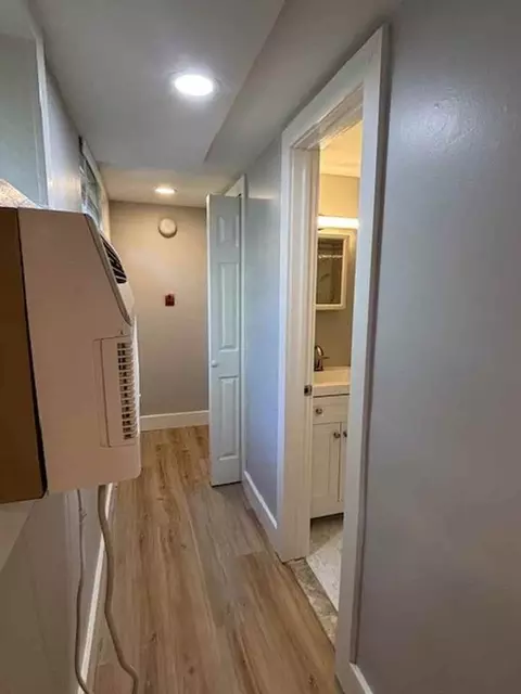 443 10th St NE, Washington, DC 20002 photo 16