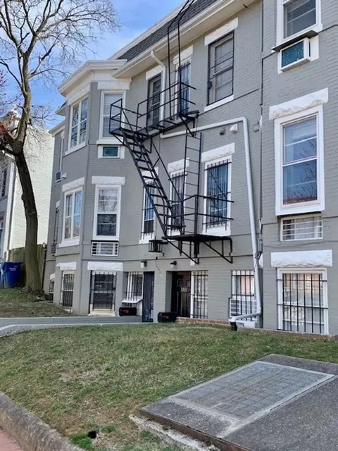 443 10th St NE, Washington, DC 20002 photo 25