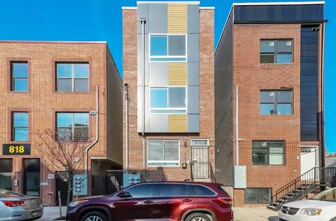 820 N 40th St, Philadelphia, PA 19104
