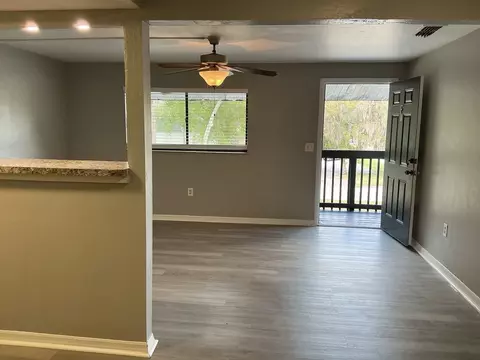 620 SW 67th Ter, Gainesville, FL 32607 photo 4