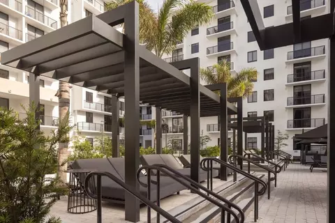 11200 Biscayne Blvd, Miami, FL 33181 photo 15