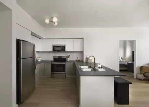 11200 Biscayne Blvd, Miami, FL 33181 photo 5