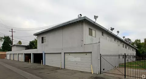 314 E Pearson Ave, Anaheim, CA 92802 photo 7