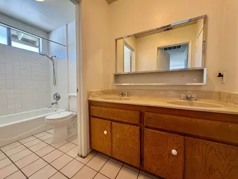 12327 Beverly Blvd, Whittier, CA 90601 photo 4