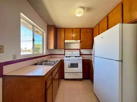 12327 Beverly Blvd, Whittier, CA 90601