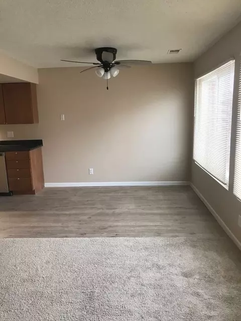 535 South 37th Street, Omaha, NE 68105 photo 12