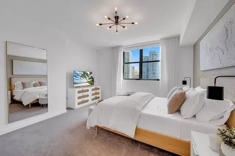 401 SW 1st Ave, Fort Lauderdale, FL 33301