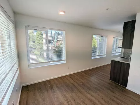 16210 NE 80th St, Redmond, WA 98052