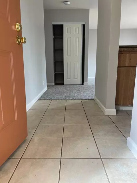 575 Berry Ave, Hayward, CA 94544
