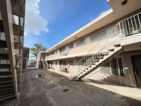 4511 35th St, San Diego, CA 92116