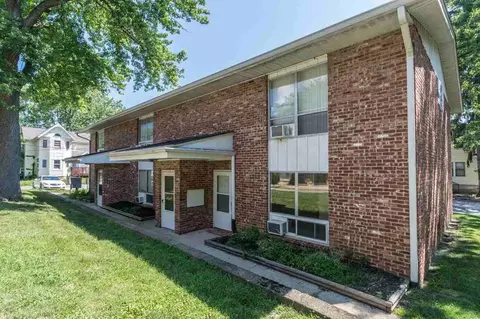 413 E 8th St, Bloomington, IN 47408