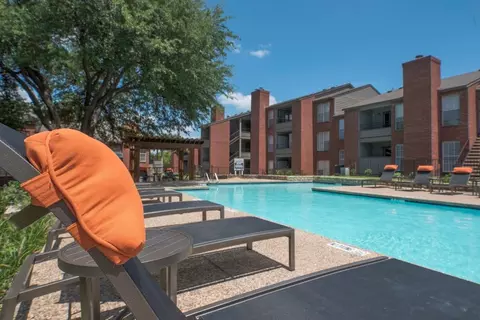 247 E Corporate Dr, Lewisville, TX 75067