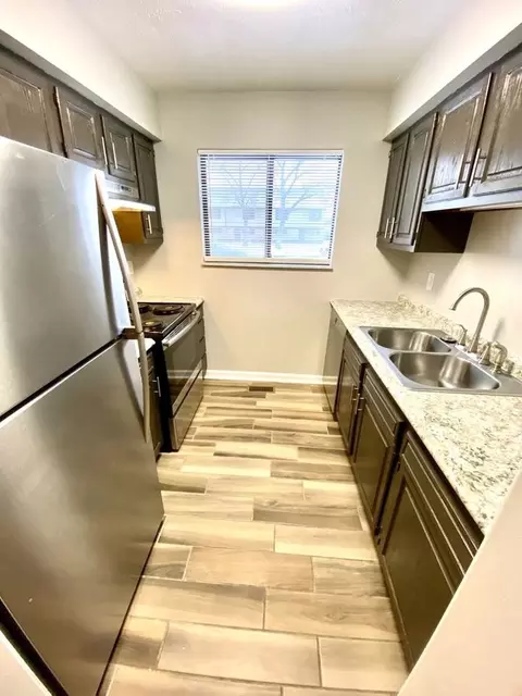 7815 Betsy Ross Cir, Washington Township, OH 45459