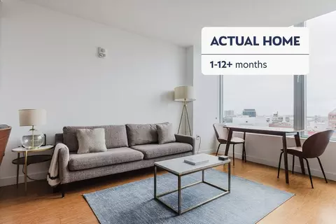 8 Whittier Pl, Boston, MA 02114