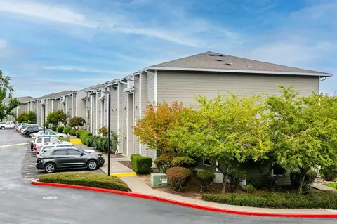 301 NW Eastman Pkwy, Gresham, OR 97030 photo 23