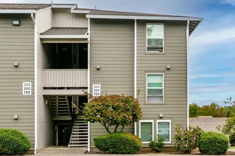 301 NW Eastman Pkwy, Gresham, OR 97030 photo 31