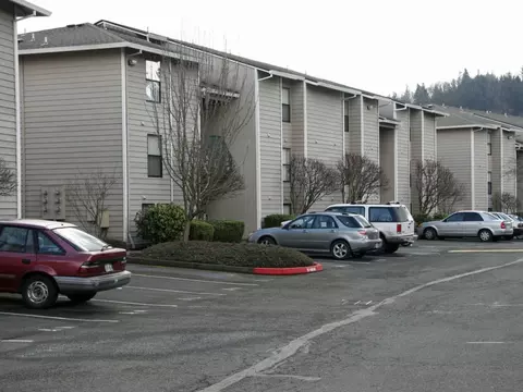301 NW Eastman Pkwy, Gresham, OR 97030 photo 5