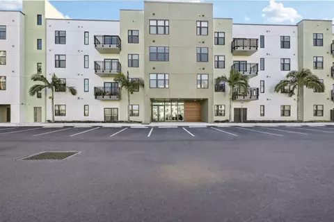3201 3rd Ave N, Saint Petersburg, FL 33713 photo 15