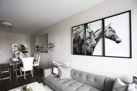 11011 Otsego St, Los Angeles, CA 91601