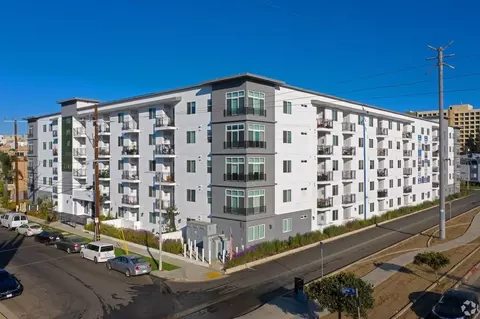 11011 Otsego St, Los Angeles, CA 91601