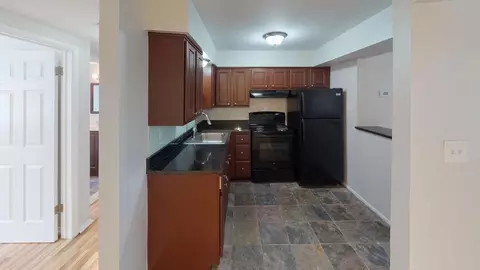 1125 N Sherman Dr, Royal Oak, MI 48067