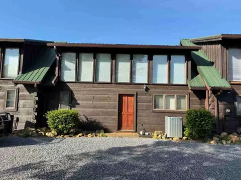 2390 W Allens Bridge Rd, Greeneville, TN 37743
