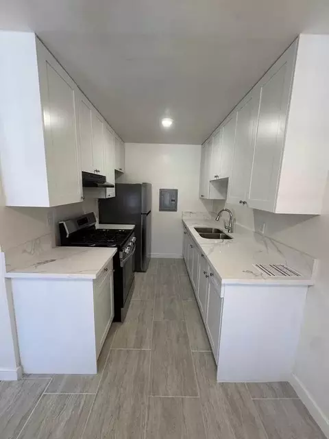 1501 E Kay St, Compton, CA 90221 photo 2