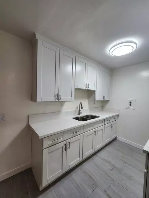 1501 E Kay St, Compton, CA 90221 photo 5