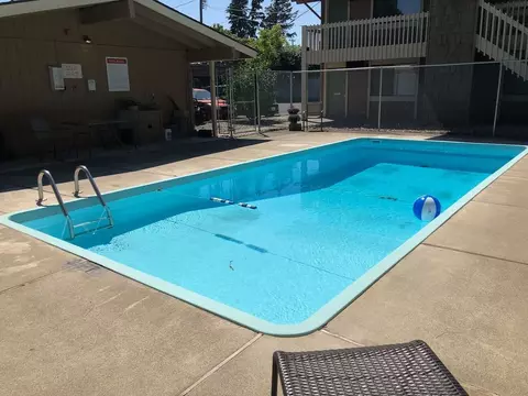 99206 The Chalet, Spokane Valley, WA 99206